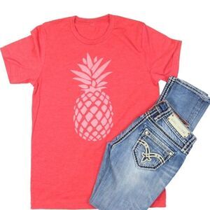 Red Pineapple Short Sleeve T-Shirt Sz L